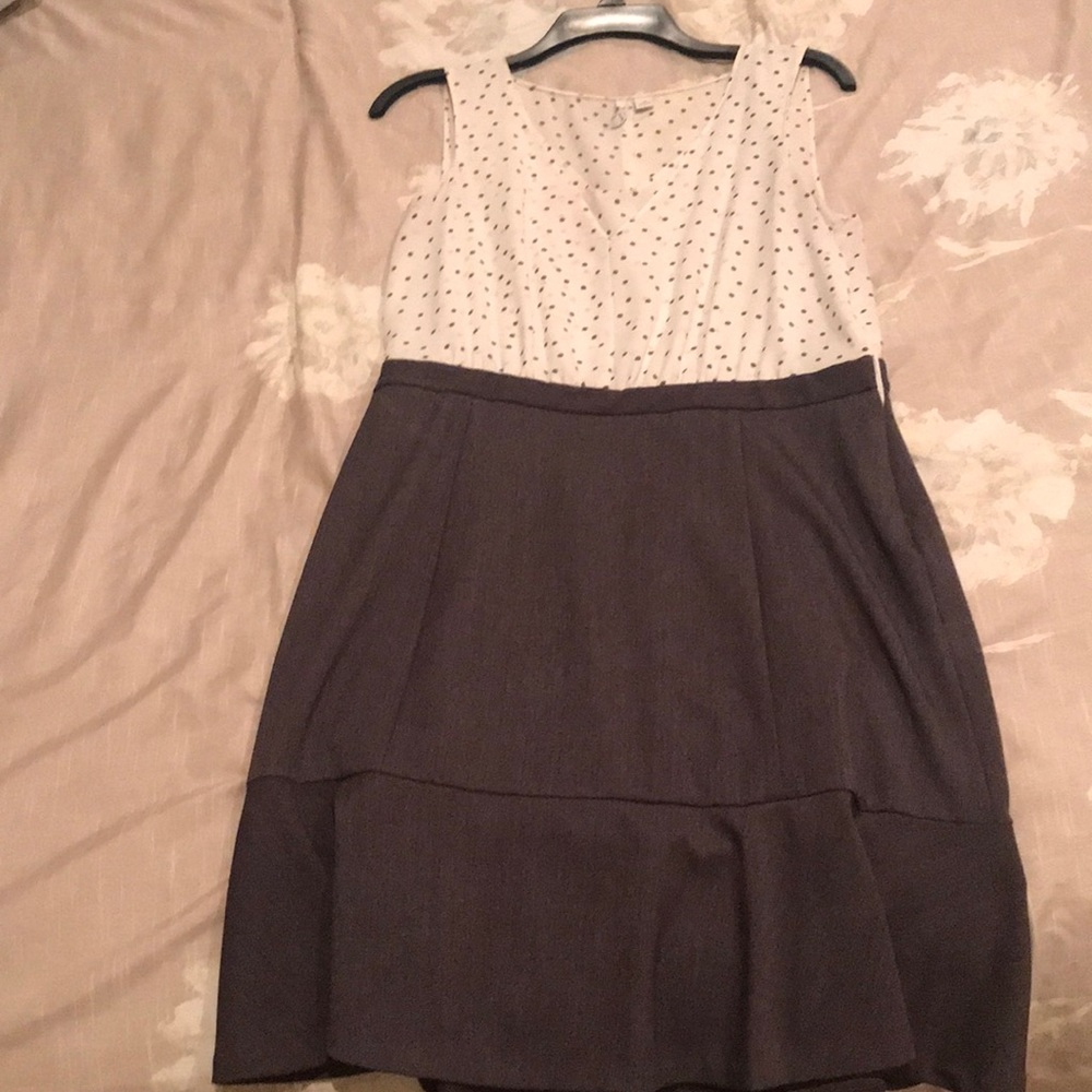 Cute polka dot dress Elle size 12